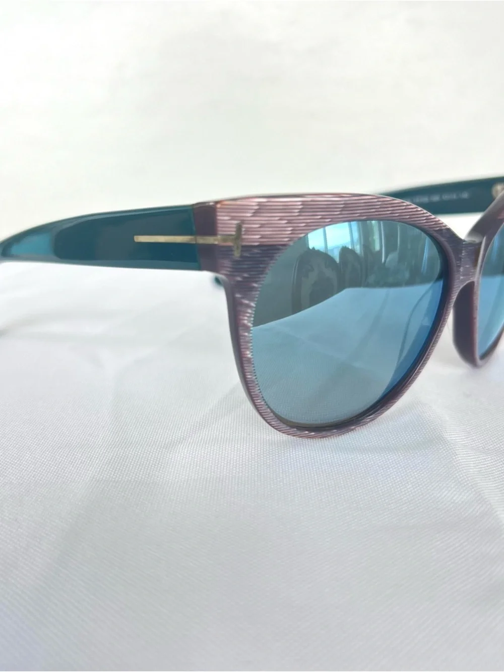TOM FORD Italy TF330 89X SASKIA Gray Tinted Lenses Pink Purple Frame Sunglasses